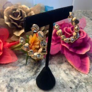 🎄SALE🎄 FIRM NWOT 18k gold plated over silver. nugget loop earrings.